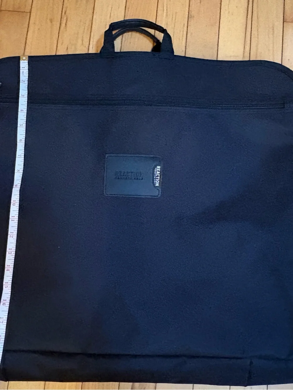 Reaction Kenneth Cole Travel Carry Bag